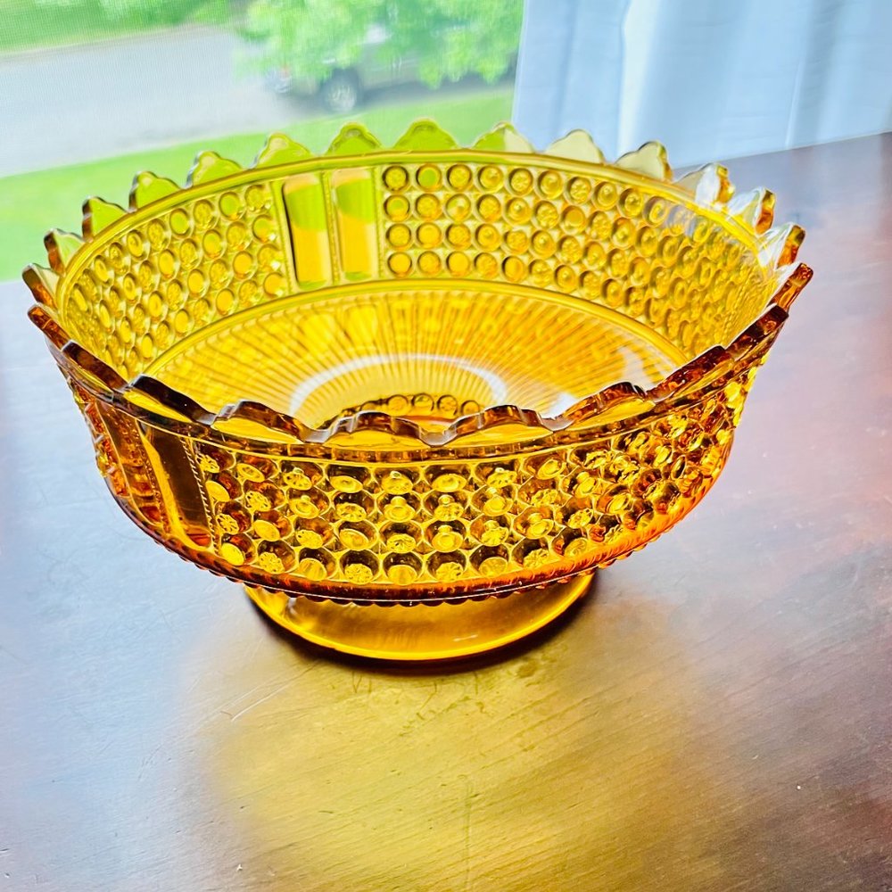 Antique Victorian 1880’s Pressed Glass Amber Three Panel Scalloped Serving Bowl - Picture 3 of 4